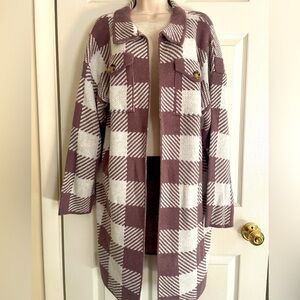 Pink Lily Long‎ Sweater Size Large